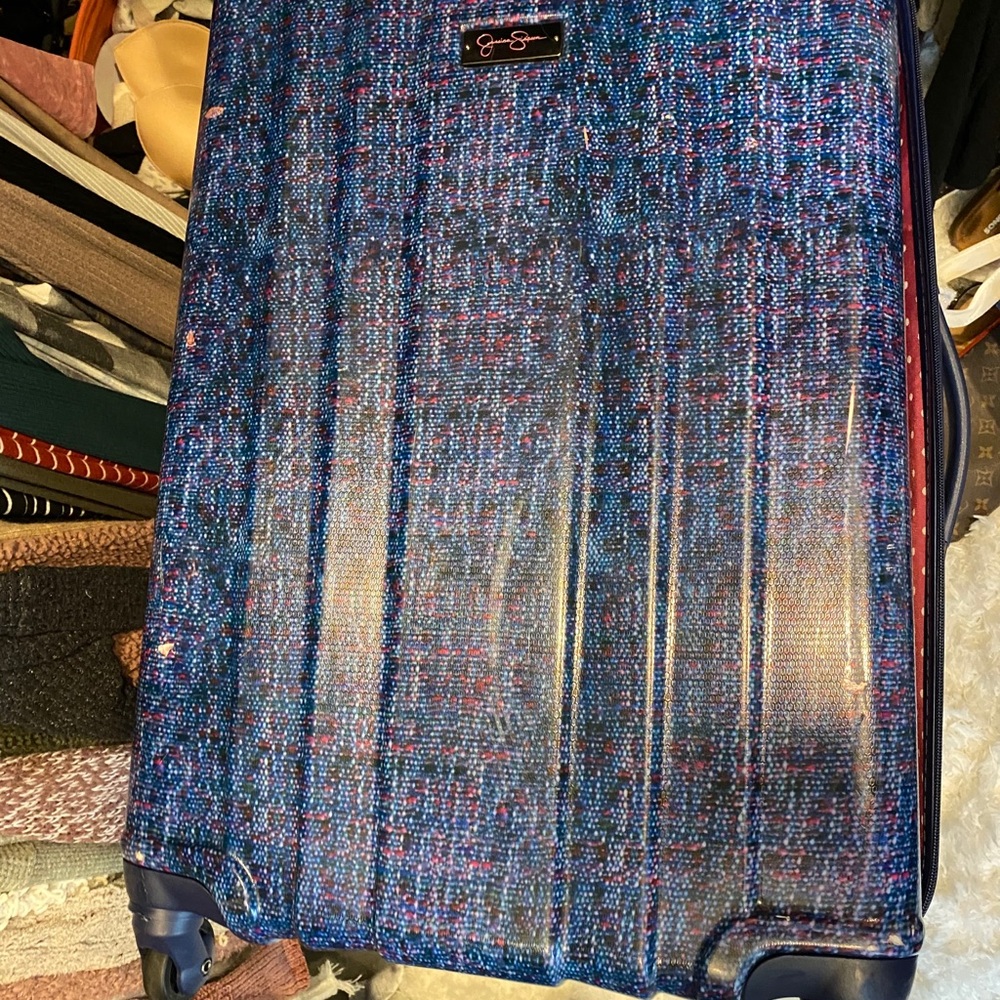 Suit case